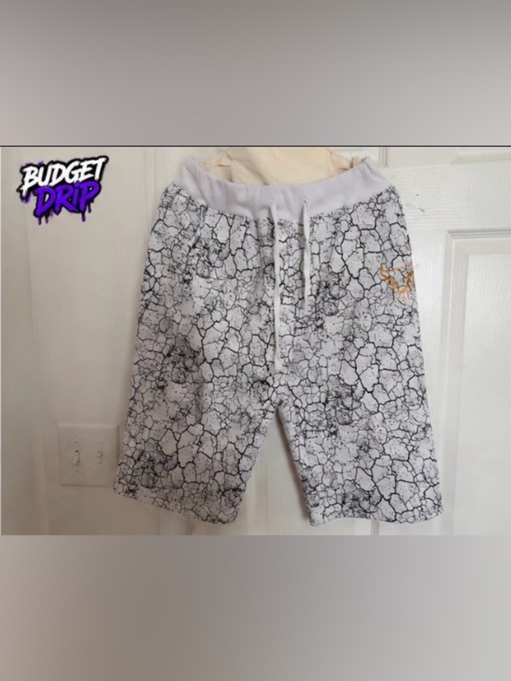 Kids White Crackle-Print Drawstring Shorts with Subtle Accent